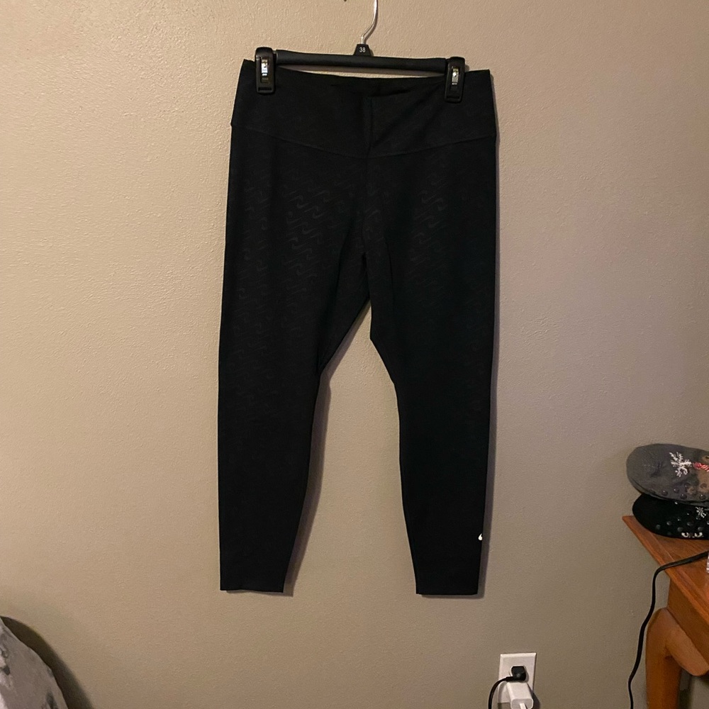 Nike leggings